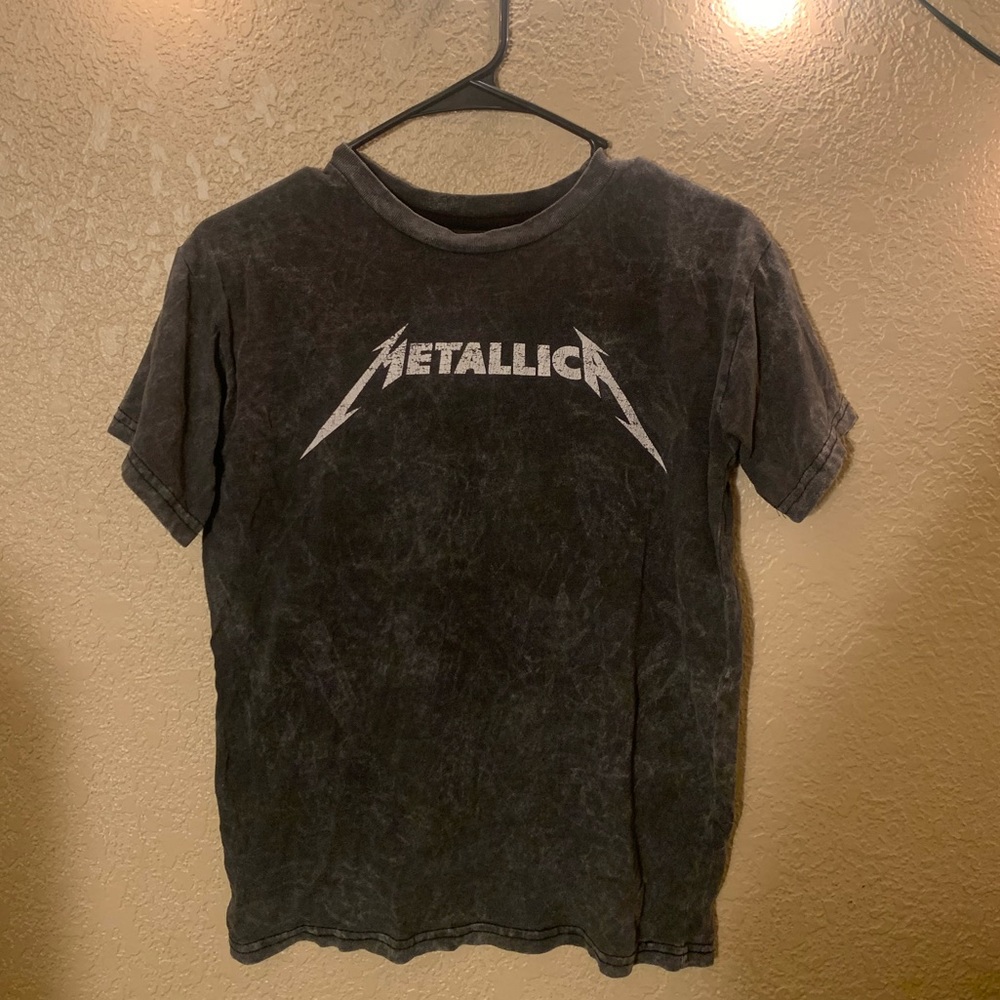 Women’s “Metallica” Graphic Tee